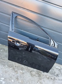 фото thumb №1, Volvo v40 ii 2012-2019r дверь перед правое