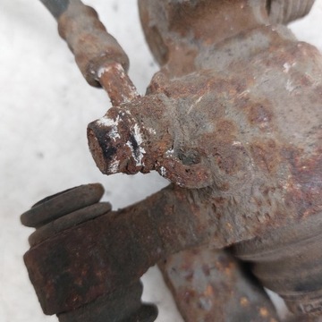 фото thumb №14, Kia carens ii 2 супорт гальмівний праві зад чавунний