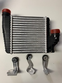 фото thumb №1, Citroen c5 aircross интеркулер новый с креплениями kompletny