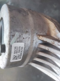 фото thumb №1, Maserati levante подушка двигателя 670036290