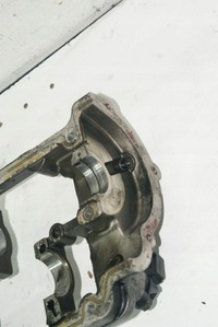 фото thumb №12, Audi a8 d3 4.0 tdi крышка валов 057286 кронштейн