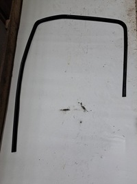 фото thumb №1, Рамка прокладка ліва напрямна скло двері volvo fh 4