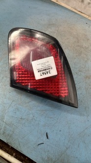 фото thumb №1, Лампа зад правая крышка nissan primera 99r
