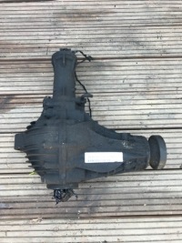 фото thumb №2, Передній міст mercedes w251 r-klasa a1643302502