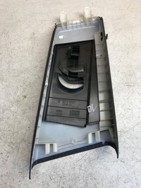 фото thumb №5, Обшивка стойка среднего audi оригинальный номер 8t8867293