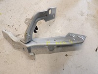 фото thumb №1, Кронштейн правое крыла renault megane iv 4