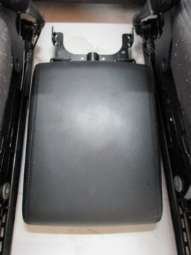 фото thumb №13, Оббивка шкіра сидіння jaguar e pace