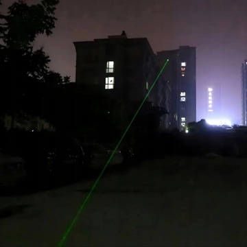 Laser wskaźnik pointer laserowy zielony punktowy akumulator ładowarka 4w1