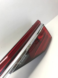 фото thumb №6, Audi a8 d5 лампа задня середня накладка 4n0945095s