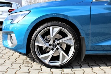 CHLAPACZE AUDI A3 8V 2017-20 HATCHBACK PO LIFTINGU
