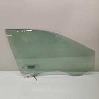 фото thumb №1, Ford ranger 2018 перед сторона права скло двері передніх