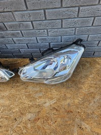 фото thumb №1, Лампа левая citroen berlingo 08- europa