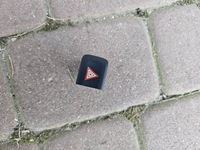 фото thumb №1, Переключатель аварийных proace city berlingo combo e rifter 9817043077