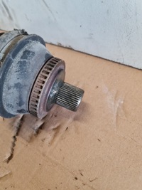 фото thumb №6, Приводной вал левый перед audi a8 d2 3.7 4d0407271h