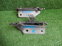 фото thumb №1, Петля капот discovery sport l550 правий