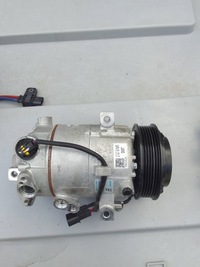 фото thumb №3, Renault оригінальний номер 926001268r компресор кондиціонера