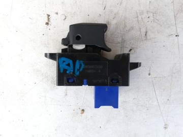 фото thumb №1, Kia rio iii 2 12-15 кнопка подъёма стёкла