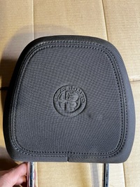 фото thumb №3, 31 alfa romeo giulia підголівник передній перед