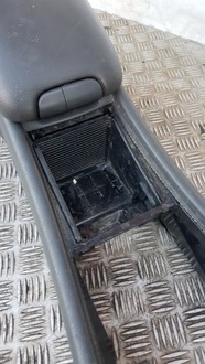 фото thumb №7, Mercedes w203 подлокотник туннель