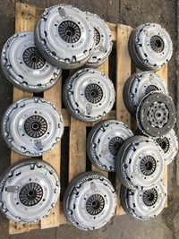 фото thumb №1, Колесо двомасовий master iii рестайлінг 2.3 dci нове