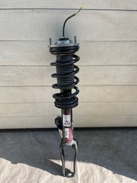 фото thumb №1, Alfa romeo stelvio 2.2 амортизатор левый