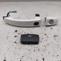 фото thumb №1, Ford kuga i 1 ручка левая перед замок + ключ