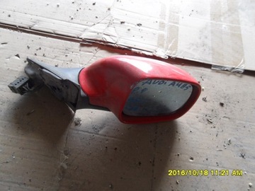 фото thumb №1, Дзеркало зовнішні праві audi a4 b5 1.8b 95r