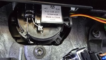 фото thumb №12, Vw passat b8 оббивка боковина двері правий перед шкіра чорна ambiente gan