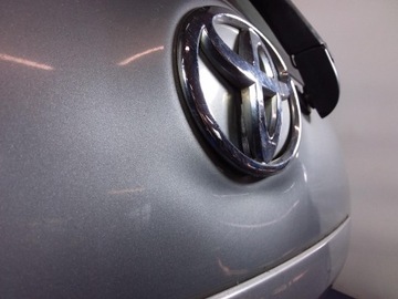 фото thumb №4, Toyota auris i hb задня кришка багажника 1f8