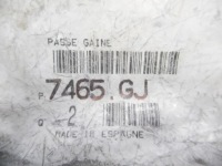 фото thumb №7, Гумовий елемент панель двері бокових citroen berlingo ii оригінальний номер 7465.gj