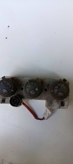 фото thumb №1, Alfa romeo 156 2001 16238079 панель кондиционера 16238079