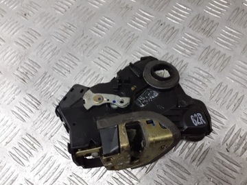 фото thumb №1, Замок двері правий перед toyota avensis t25 2pin