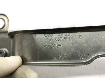 фото thumb №15, Крепление лампы кронштейн левая audi a6 4g0807591b