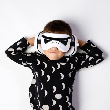 Pluszowa poduszka podróżna i maska Stormtrooper