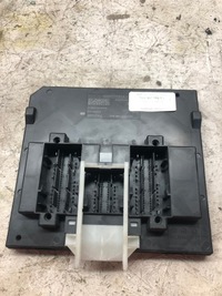 фото thumb №1, S3 a3 8v golf vii модуль блок управления бортовой сетью 5q0937085aj