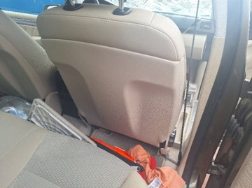 фото thumb №14, Сиденья комплект левый правые диван зад обшивки mercedes-benz w245 08-11r