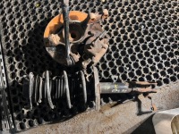 фото thumb №1, Hyundai i40 1.7 crdi амортизационная стойка поворотный кулак правая