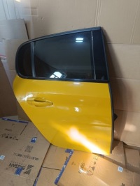 фото thumb №1, Дверь задняя правое peugeot 208 ii kltb