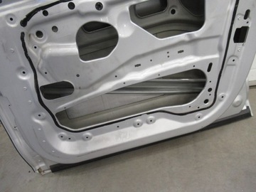 фото thumb №15, Двері перед праві bmw 5 f07 gt титан срібло 354