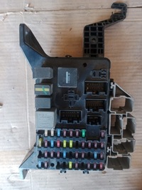 фото thumb №1, Коробка предохранителей mondeo mk3 4s7t14a073aa