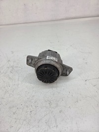 фото thumb №2, Land rover range rover velar 2018 кронштейн / кронштейн двигателя