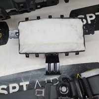 фото thumb №7, Ev6 приборная панель консоль подушки безопасности ремни подушка безопасности