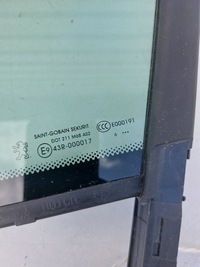 фото thumb №8, Треугольник стекло левый перед peugeot 3008 i eu