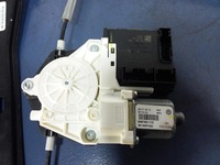 фото thumb №4, Vw jetta vi підйомник скло перед правий 5c6837462e