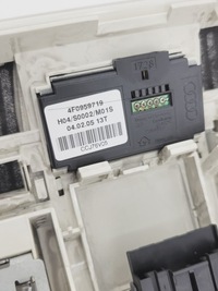 фото thumb №7, Audi a6 c6 лампа потолочный home link люк 4f0947135ba