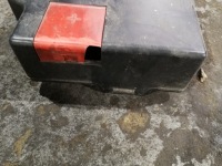 фото thumb №4, Кришка акумулятор do bmw e36 751