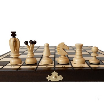 ТРАДИЦИОННЫЕ ДЕРЕВЯННЫЕ ШАХМАТЫ СО ВСТАВКАМИ 32см ПРОИЗВОДИТЕЛЬ Chess Made