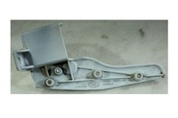 фото thumb №1, F-pace направляющая крыла левый кронштейн кронштейн