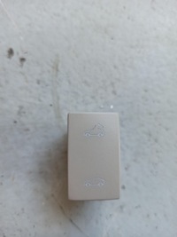 фото thumb №1, Переключатель люк 13273240 opel insignia