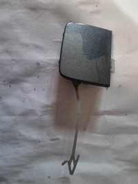 фото thumb №1, Audi a3 8v - заглушка фаркоп бампера зад 8v4807441